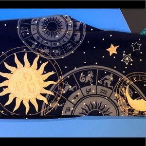 Luxe Zodiac leggings(jr.10-adult 6)M